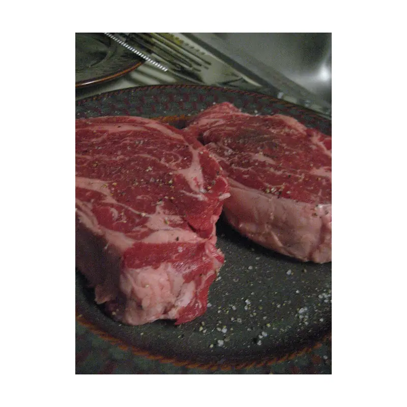 Bone-In Chuck Steak